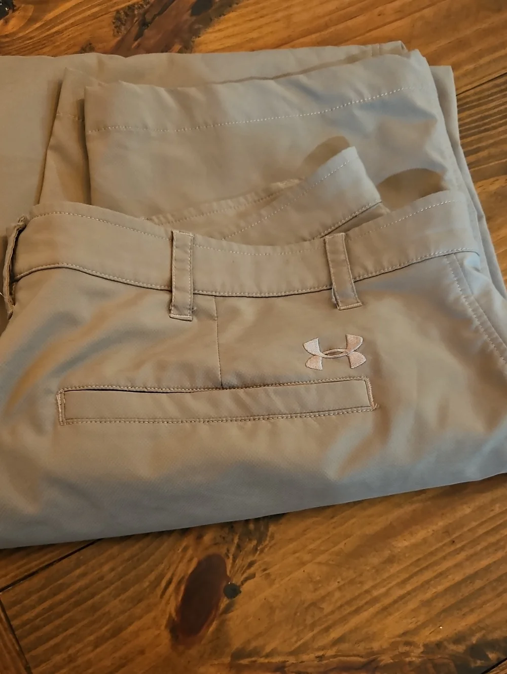 Under Armour Men's Tan Performance Chinos 42-30